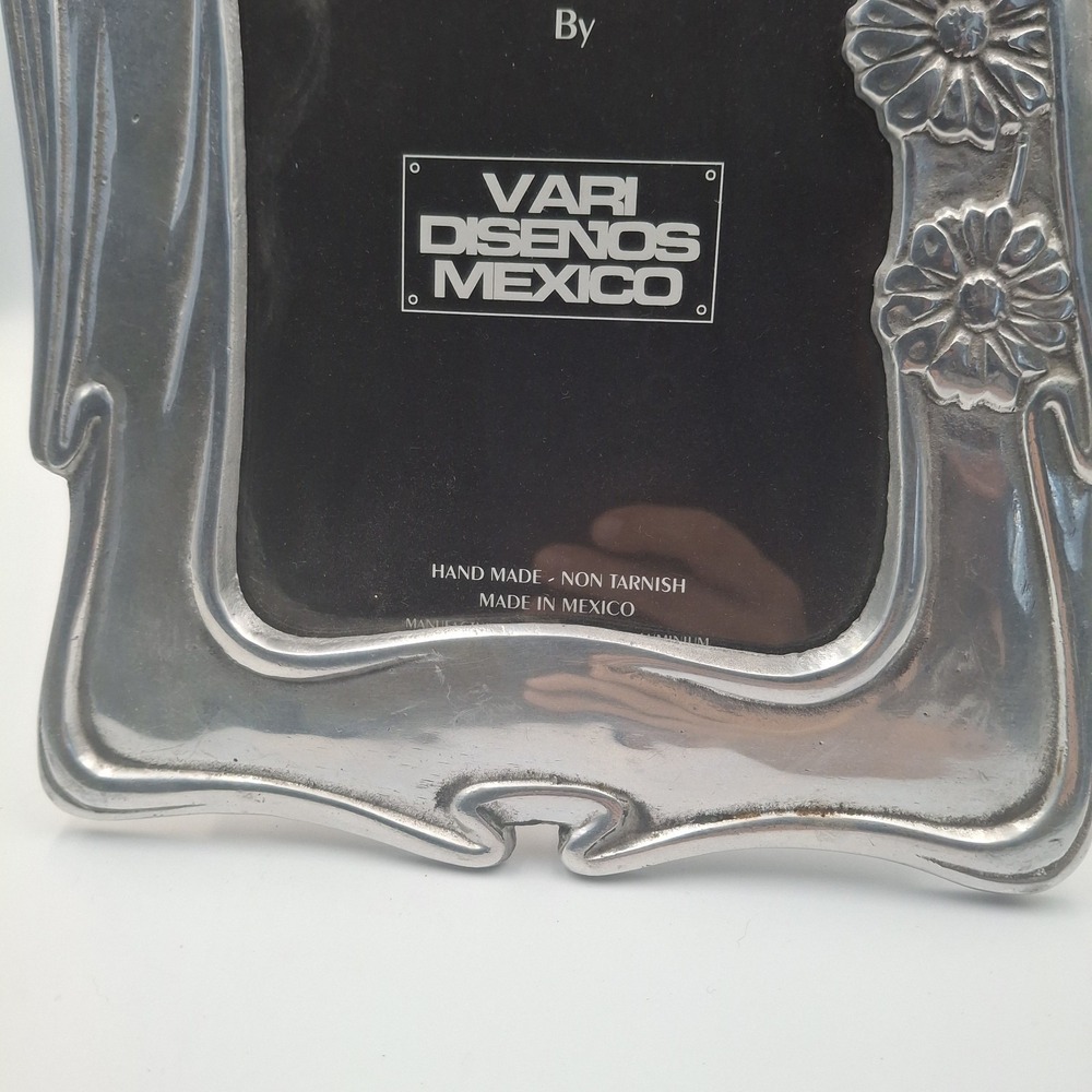 Vari Diseños Mexican Pewter Picture Frame 9.5" x 7.5" Easel‎ Back Daisy Floral - Picture 6 of 16